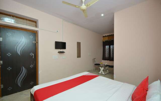 OYO 18515 Hotel Jal Mahal Jhalak Palace