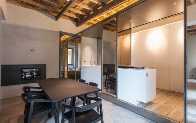 Rental in Rome Loophouse