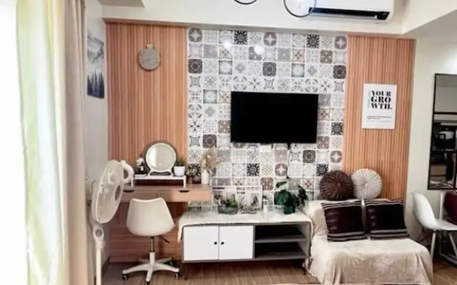 Room-the B's Crib Saint Dominique