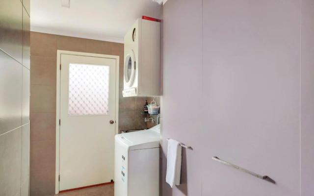 Birdland - Bold, unique and modern