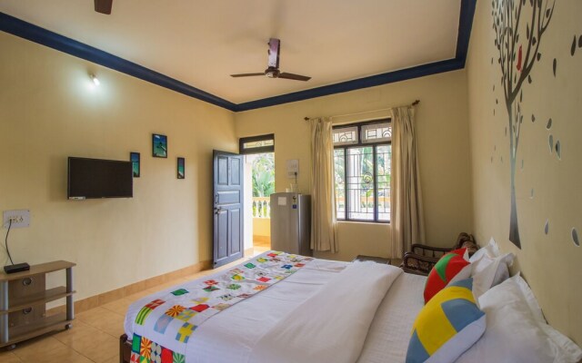 OYO 11619 Home Peaceful Studio Ashwem Beach