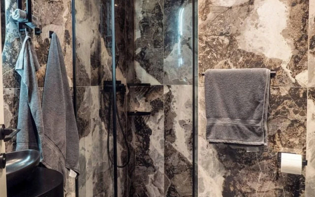 Residence Republic Square- Luxury at Top Location