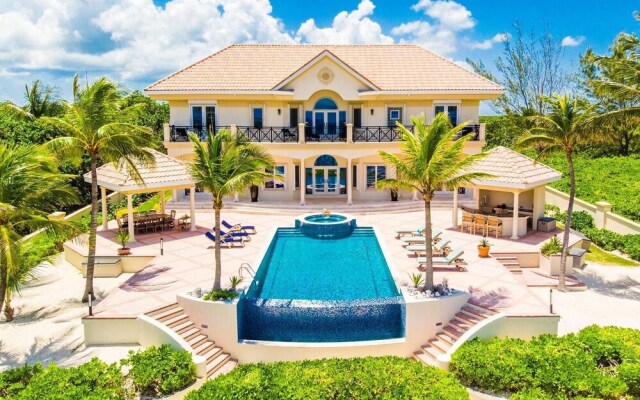 Blue Water Villa