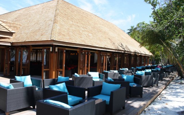 Vilamendhoo Island Resort & Spa