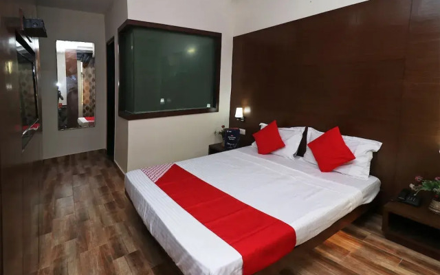 Oyo 18753 Hotel Glance Inn