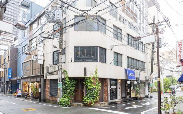 Yoneyama 5F