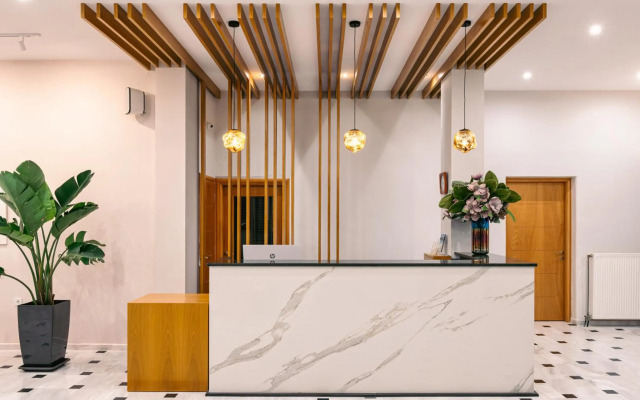Danae Hotel