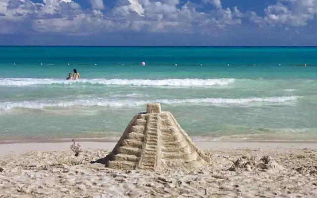 Hotel Acuario PLAYA DEL CARMEN