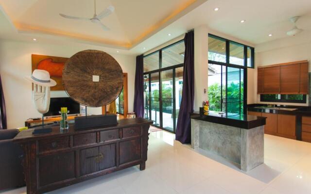 Emotion1 Villa by Jetta