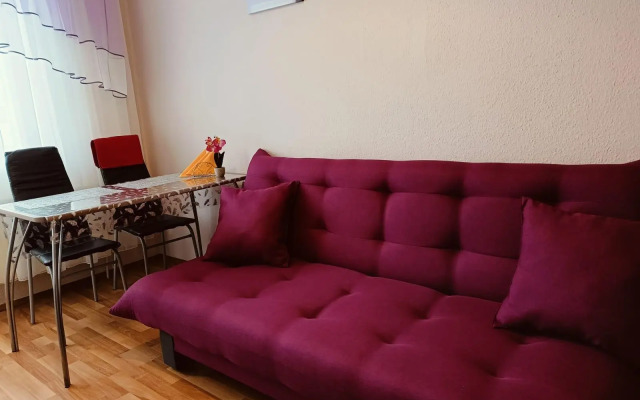 Апартаменты на улице Орденоносцев 4