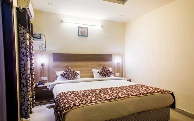 The President Hotel (lucknow)
