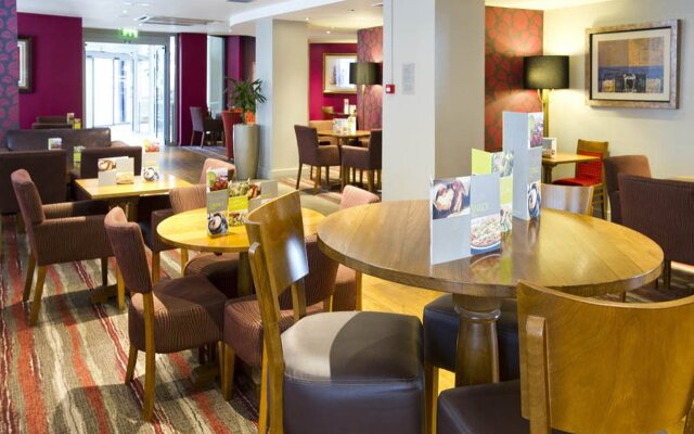 Premier Inn Glasgow City - George Square