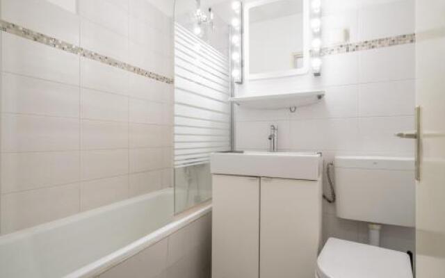 Private Apartment Alice Top (5948)