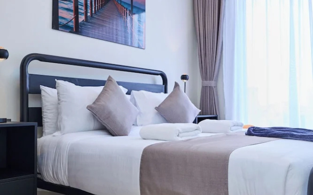 Ivory By Edmor Suites