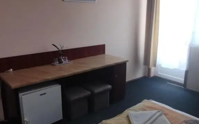 Start Panzió Étterem