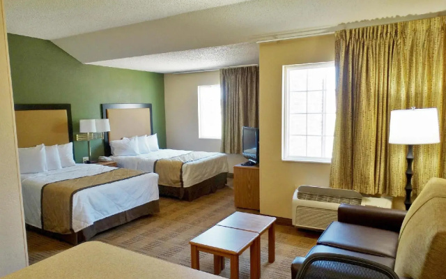 Extended Stay America - Indianapolis - West 86th St.
