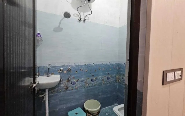 Vinayak Guest House
