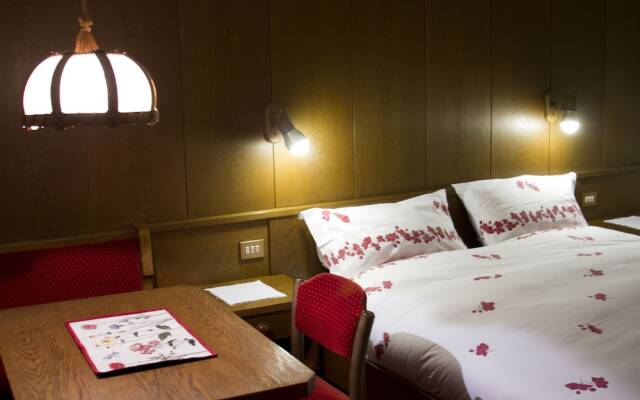 Apartment 4 Holiday - Meisules