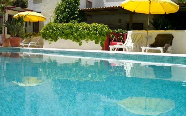 Casa do Rio / Tavira Inn