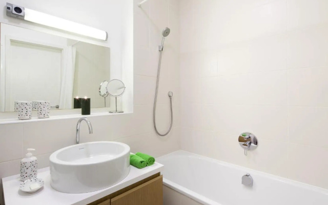 Quality Point Apartments 0-24 reception