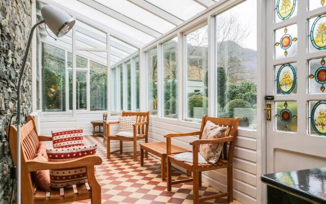 Coombe Cottage