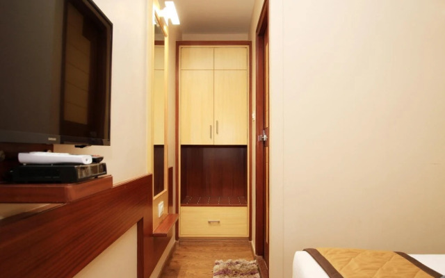 Treebo Trend Hotel Kanthi Comforts