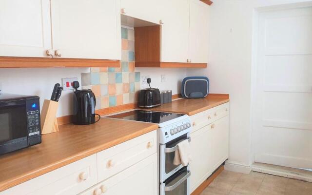 4 Bedroom Townhouse + Parking