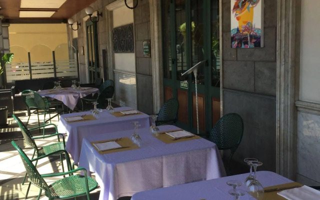 Hotel Civita