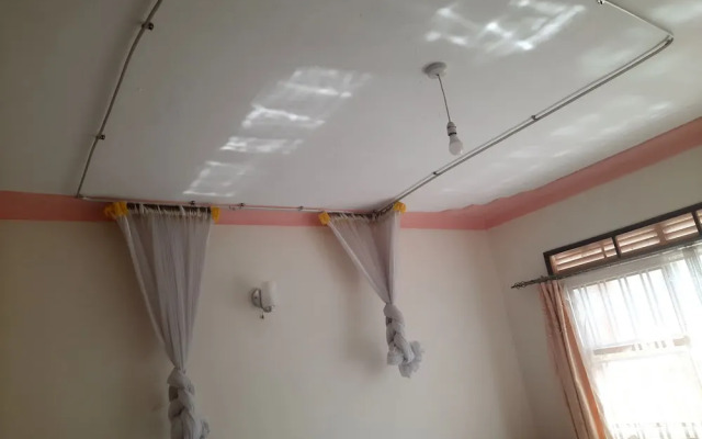 Airport Side Hotel Entebbe