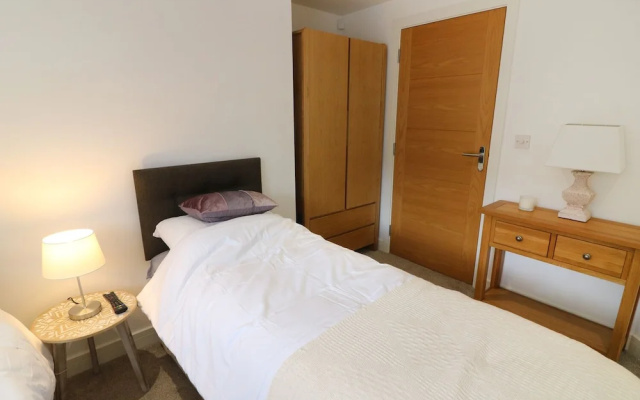 2 Riverside, Barnard Castle