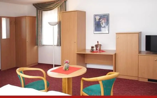 Hotel & Restaurant zur Linde