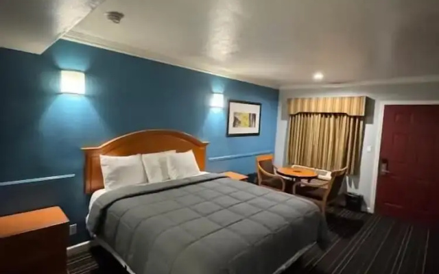 Sunset inn &Suites