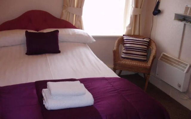 Lyric Hotel