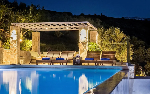 Aoria Estate Villa