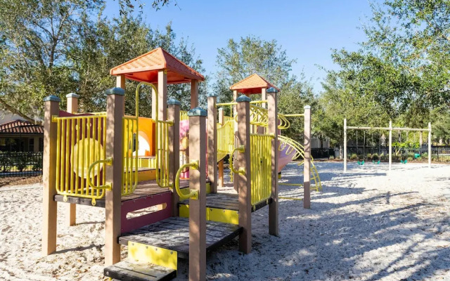 7392 Luxury Family Home 5BD Near Disney