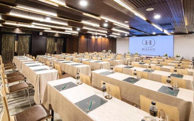 Haian Riverfront Hotel Da Nang