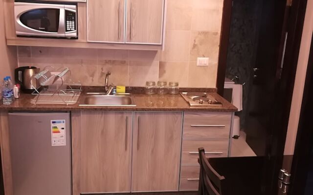 Shams Al Weibdeh Hotel Apartment