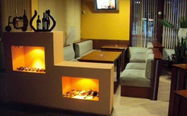 Mix Hotel
