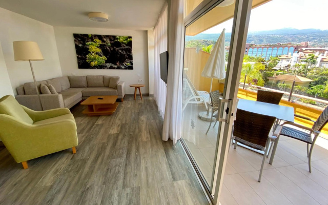 Aparthotel Florasol