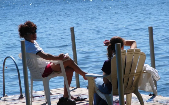 Anchorage at the Lake