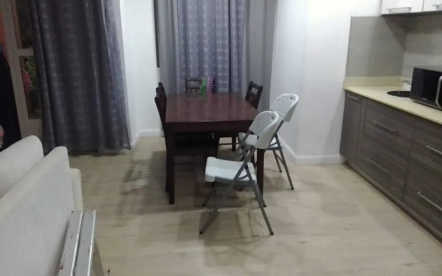 2 Bedroom Apartment With 2 Pools