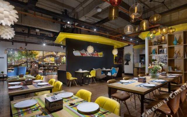 Wonder Land Hotel (Kunming Railway Station)