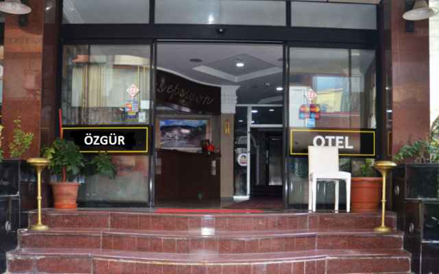 Ozgur Hotel