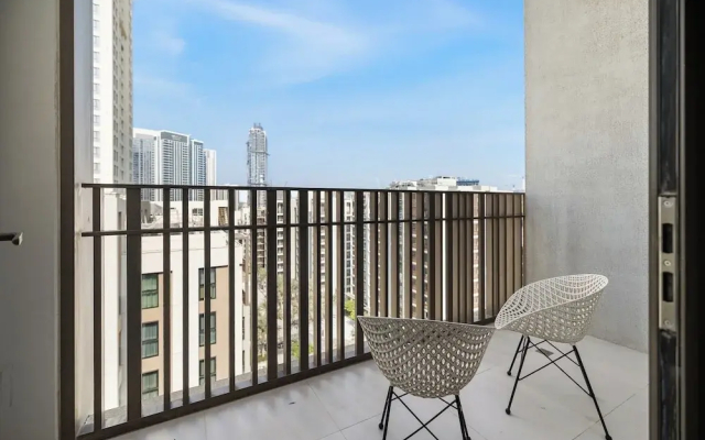 1BR Creek Beach Access