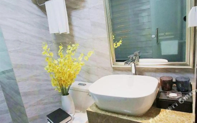 Kangyi Hotel Shenzhen (Longhua Foxconn)