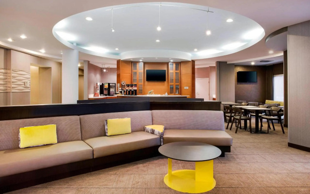 Springhill Suites Marriott Airport