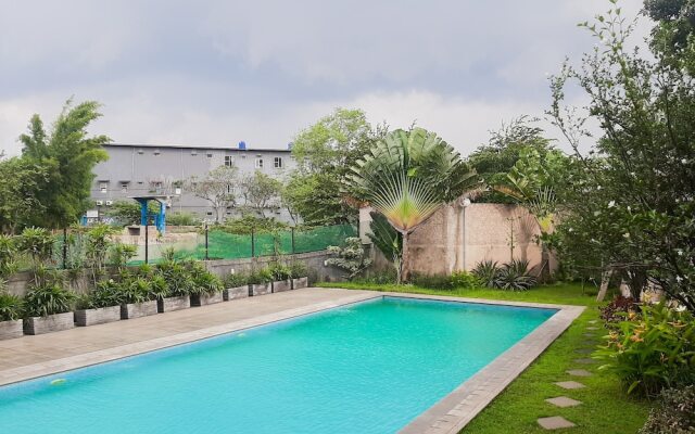 Homey and Comfact Studio at Medina Apartment