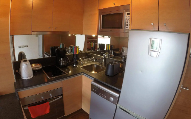 Austral Suites