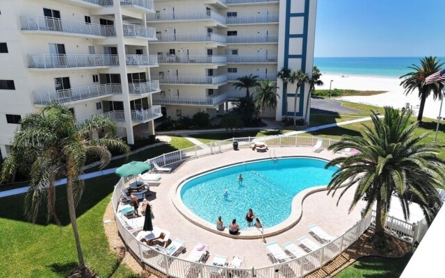 Jamaica Royale 604 - 2 Br Condo