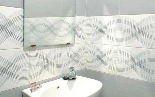 OYO 693 Hotel Safara